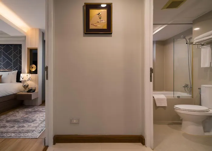 호텔 Aspira Sukhumvit 20 4*