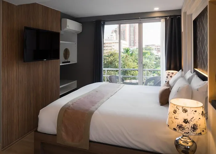 호텔 Aspira Sukhumvit 20 4*