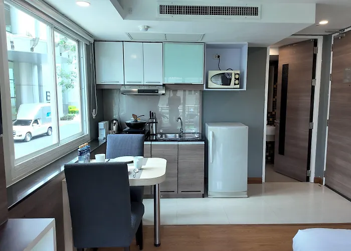 Aspira Sukhumvit 20 4*