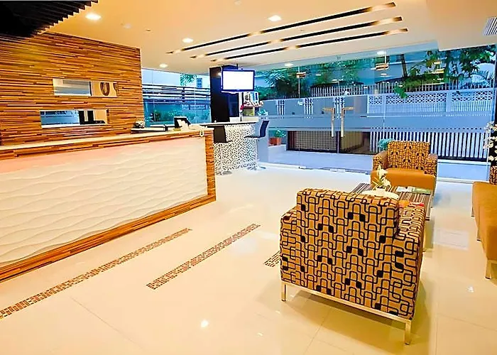 Aspira Sukhumvit 20 호텔 4*