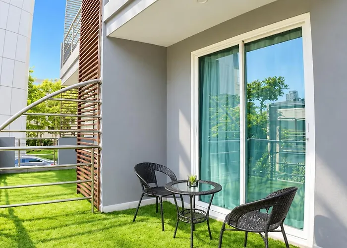 Aspira Sukhumvit 20 Hotel